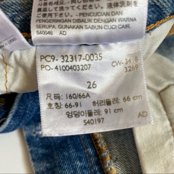 Levi’s > Shorts - Picture 3 of 4